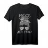 Böse Alte Frau T-Shirt mit Messy Bun und Totenkopf Muster  Cooles Tattoo-Design Geschenk für Damen