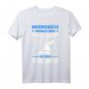 Herren Unterschätze Niemals Einen Alten Mann Mit Einem Boot T-Shirt - Lustiges Segel- und Bootsshirt für Seefahrer, Segler & Bootsfreunde