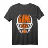 American Football Game Day T-Shirt - Fan Outfit mit Helm, Ball & Retro Design für Fans aller Altersgruppen