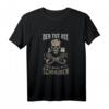 Der tut nichts, der will nur Schrauben - KFZ Werkstatt T-Shirt Geschenk für Mechaniker, Bastler & Handwerker