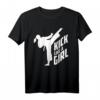 Kick Like A Girl Karate Kickboxen Girl T-Shirt - Motivations- und Sportshirt für junge Karate- und Kickbox-Mädchen, ideales Geschenk für Geburtstage & Feiertage