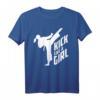 Kick Like A Girl Karate Kickboxen Girl T-Shirt - Motivations- und Sportshirt für junge Karate- und Kickbox-Mädchen, ideales Geschenk für Geburtstage & Feiertage