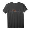 Baggerfahrer Herzschlag Bagger T-Shirt  Lustiges Baustellen-Shirt als Geschenk zu Weihnachten oder Geburtstag