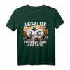 Legalize Trenbolone Acetat Lustiges Steroid T-Shirt für Fitnessstudio und Bodybuilding - Für Männer, Frauen, Jugendliche und Kinder