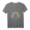 Damen Logopädin Mit Herz Logopädie Studium T-Shirt mit V-Ausschnitt, Pastell Regenbogen  Perfektes Geschenk & Outfit für Sprachtherapeuten & Studierende