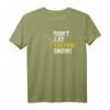 Apres Ski Skilehrer Skihase Snowboard Wintersport Geschenk T-Shirt - Lustiges Winterurlaub Outfit mit 'Dont Eat Yellow Snow' Motiv