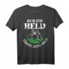 Vintage Nur ein Held fährt aufs Feld Bauern T-Shirt  Lustiges Geschenk für Landwirte & Traktorfahrer zum Geburtstag