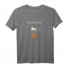 Lustiges schwarzes & weißes Chicken Hühnert-Shirt - Humorvolles Lifestyle T-Shirt für Tierliebhaber & Freunde lustiger Sprüche