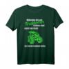 Mädchen die auf Traktoren stehen Landwirt Bauer T-Shirt  Perfektes Geschenk für Tractor Fans und Landwirtschafter
