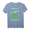 Mädchen die auf Traktoren stehen Landwirt Bauer T-Shirt  Perfektes Geschenk für Tractor Fans und Landwirtschafter