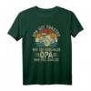 Opa mit Traktor T-Shirt  Coole Geschenkidee für Landwirt Großvater, Treckerfahrer & Bauernhofliebhaber