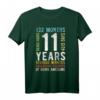 Geburtstag 11 Geschenke Shirt für Jungen - Klassisch geschnittenes T-Shirt, perfektes Geschenk zum 11. Geburtstag
