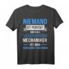 Landmaschinen Mechaniker T-Shirt mit Traktor und Trecker Design - Robuste Arbeitskleidung für Landwirte und Landmaschinenprofis