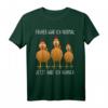 Früher War Ich Normal Heute Habe Ich Hühner T-Shirt  Lustiges Design für Hühnerliebhaber, Bauern & Geflügelzüchter