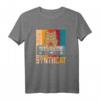 Retro Synthesizer Katzen T-Shirt - Vintage Synth Design, ideales Geschenk für elektronische Musikfans und Modular Keyboard Enthusiasten
