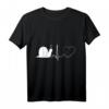 Schnecken Liebe ist Herz Sache - Herz für Schnecken T-Shirt als Geschenk für Schneckenliebhaber, Garten- & Naturfreunde
