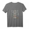 Whisky Is Water Vintage Look Design T-Shirt  Witziges Spirituosen Shirt für Whisky-Liebhaber im Retro-Stil
