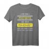 Ich bin Postbote kein Frauenarzt T-Shirt  Lustiges Geschenk für Briefträger, Paketzusteller & Zusteller zum Geburtstag & Weihnachten