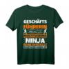 Geschäftsführerin Multitasking Ninja lustig T-Shirt  Perfektes Geschenk zum HapBunny für Power-Frauen und Managerinnen