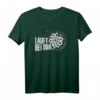Läuft Bei Mir - Dart T-Shirt mit Spruch, klassisch geschnitten, perfekt für Dartspieler & Dartfans