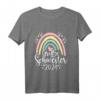 Kinder Große Schwester 2024 Regenbogen Mädchen Baby Verkündung T-Shirt  Originelles Geschenk für die Schwangerschaftsankündigung & Babyverkündung