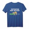 Faultierdruck Motivation wird geladen T-Shirt für Damen  Lustiges Schlaf-Design für Morgenmuffel & Nachteulen