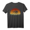 Vintage Sonne Snowboard T-Shirt - Retro Snowboard Design im Distressed Look, ideales Geschenk für Snowboarder, Fans der 70er & 80er Jahre, Geburtstags- & Weihnachtsgeschenk
