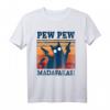 Pew Pew Madafakas Katze Pistole T-Shirt - Lustiges Crazy Cat Design für Katzenliebhaber, Freunde & Familie, perfekt als Geschenk zu Geburtstag, Weihnachten, Mutter- & Vatertag