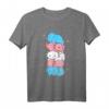 Kawaii Axolotl T-Shirt mit Transgender Pride Flag & LGBTQ+ Design  Süßes Queeres Kawaii Kleidungsstück für Pride & LGBT Community