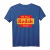 Vintage 'We Sell Kodak Film' Retro Fotografie T-Shirt mit klassischem Schnitt & doppelter Nähte
