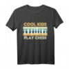 HapBunny - Cool Kids play Chess T-Shirt mit Schachfiguren, ideales Geschenk für Schachfans und Hobby-Spieler