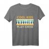 HapBunny - Cool Kids play Chess T-Shirt mit Schachfiguren, ideales Geschenk für Schachfans und Hobby-Spieler