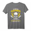 Elektronisches T-Shirt für Handwerker & Elektriker - Werkzeug & Volt Motiv, Geschenkidee für Elektriker, Elektronik-Männer & Meister