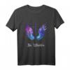HapBunny Her Guardian Angel Wings T-Shirt  Humorvolles Paarshirt für Ehemann, Ehefrau und Freunde, Perfekt als Geschenk zum runden Geburtstag