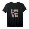 Bus Camping Liebe Blumen T-Shirt für Frauen und Mütter  Retro Design für Camping- und Naturfans