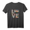 Bus Camping Liebe Blumen T-Shirt für Frauen und Mütter  Retro Design für Camping- und Naturfans