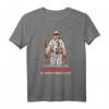 Gute Frauen lieben einen Feuerwehrmann T-Shirt  Stolzes Feuerwehr Design für Männer und Frauen, perfekt als Geschenk zu Weihnachten oder Geburtstag