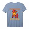 Feuerwehrmann im Training T-Shirt für Kinder Jungen  Lustiges Feuerwehr Geschenk für Geburtstag, Weihnachten, Fasching & Karneval