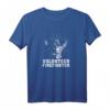 Freiwilliger Feuerwehrmann Feuerwehr T-Shirt mit Feuerwehrauto & Spruch  Lustiges Geschenk für Feuerwehrleute & Weihnachten