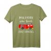 Just A Girl Who Loves Fire Trucks Feuerwehrfrau T-Shirt  Perfektes Geschenk für Feuerwehrfrauen & Rettungskräfte