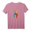 Love Peace Hands T-Shirt mit Regenbogen Herz für Gleichheit, Pride & Stolz  Klassisch geschnitten, doppelt genähter Saum