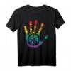 Rainbow LGBT Gay Equal Rights Peace Zeichen Hand T-Shirt - Buntes Symbol gegen Diskriminierung & für Toleranz