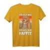 Der tut nix, der will nur Kaffee - Lustiges Büro Geschenk T-Shirt für Kaffeeliebhaber, Morgenmuffel & Schläfer