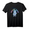 HapBunny T-Shirt mit Grumpy Bear Rainbow Text - Humorvolles Offiziell Lizenzierte Festkleidungsstück für Frauen, Männer, Kinder & Saisonale Anlässe