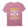 Reicht Mir Werkzeug Meister T-Shirt mit lustigem Spruch - Handwerker Motiv für Bauarbeiter & Handwerker bei der Arbeit