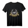 Hufschmied T-Shirt mit Hufeisen, Amboss & Vintage Banner  Perfektes Geschenk für Pferde- und Hufschmiedeliebhaber zu Geburtstag & Weihnachten