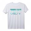 Lustiges 'Thinks I Hate' Programmierer & Gamer T-Shirt  Perfektes Geschenk für Nerds, Informatiker & Studenten zu Geburtstag & Weihnachten