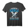 Klempner lustiges Spruch T-Shirt - Echte Kerle kommen wenns feucht wird | Geschenk für Installateure, Wasser-Installateure & Männer mit Humor