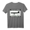 Demokratie - Krieg - Macht - Politik T-Shirt  Vintage Protestdesign für Aktivisten & Engagierte