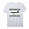Demokratie - Krieg - Macht - Politik T-Shirt  Vintage Protestdesign für Aktivisten & Engagierte
